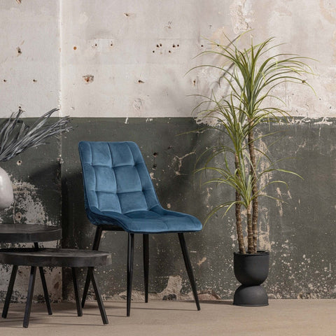 Dining room chair Nice Dark blue with black Mahom base